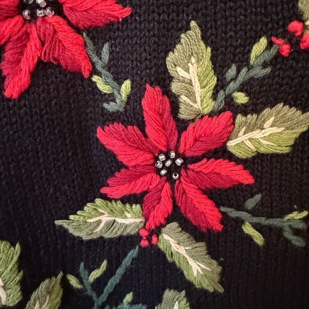 NEW Vintage Dressbarn Black Embroidered Poinsettia Swtr Sz XL Christmas NWT - Picture 4 of 16